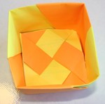 Recycled flyer box, base.